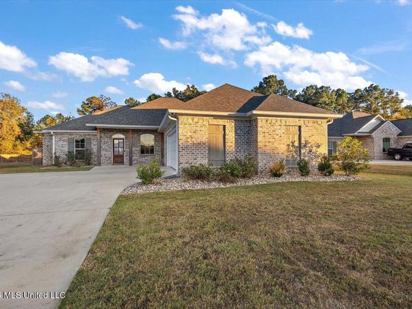 139 Richmond Way, Canton, MS 39046