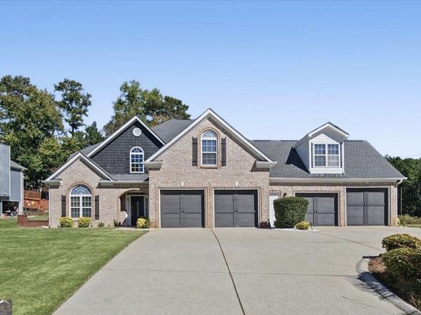 3818 Glenlake Drive, Douglasville, GA 30134
