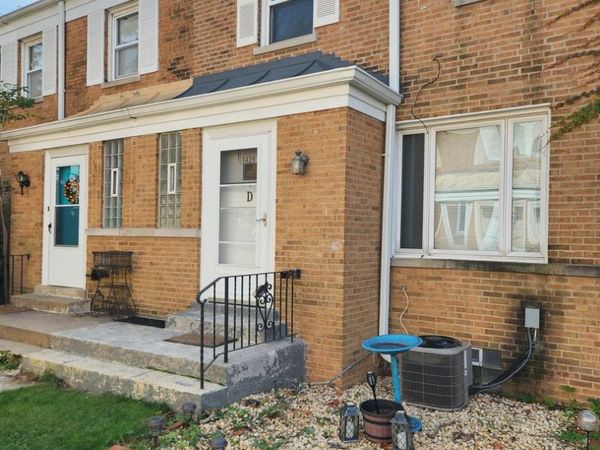 1424 N Harlem Avenue , Unit D, River Forest, IL 60305