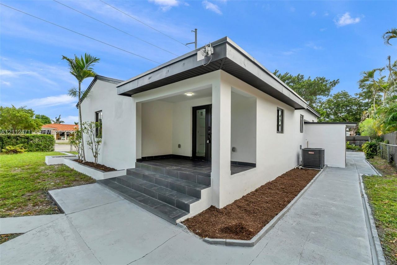 1000 SW 62nd Ave , West Miami, FL 33144 Photo