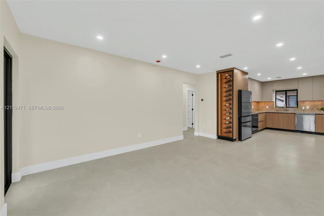 1000 SW 62nd Ave , West Miami, FL 33144 Photo