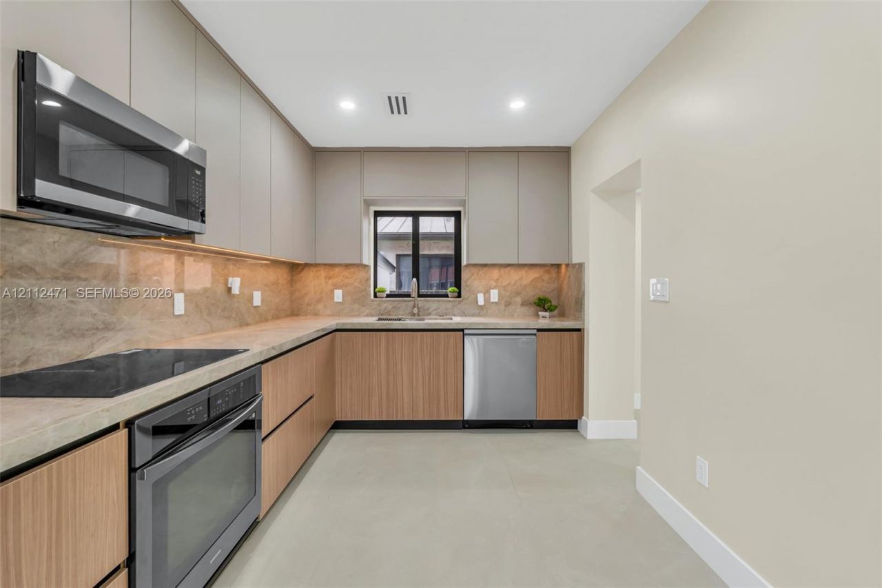 1000 SW 62nd Ave , West Miami, FL 33144 Photo