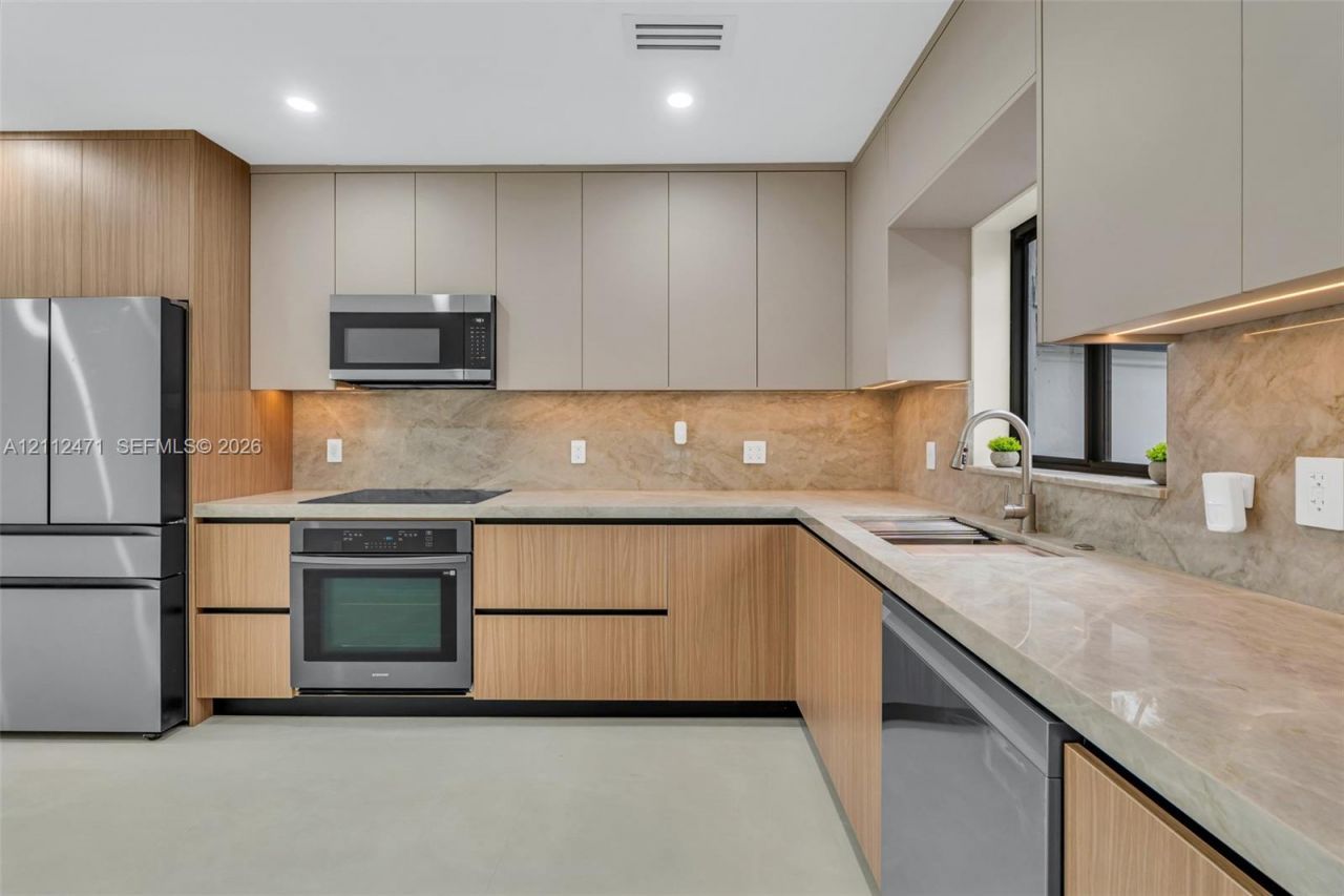1000 SW 62nd Ave , West Miami, FL 33144 Photo