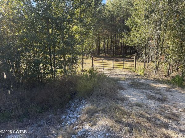 200 Bowman Loop , Beech Bluff, TN 38313