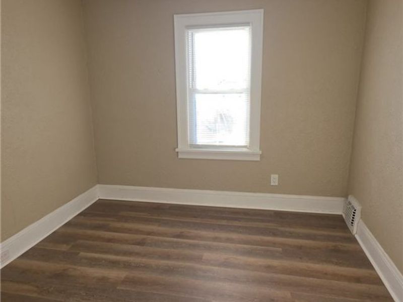 12117 Angelus Avenue, Cleveland, OH 44105 Photo 14