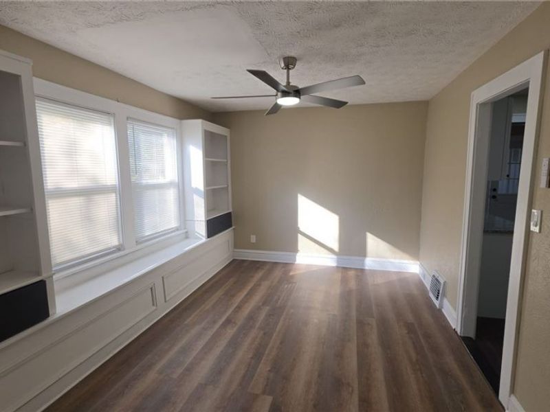 12117 Angelus Avenue, Cleveland, OH 44105 Photo 6
