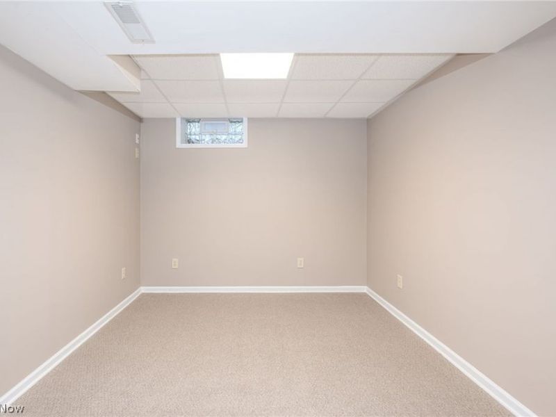 425 Middlestone Way, Cuyahoga Falls, OH 44223 Photo 31