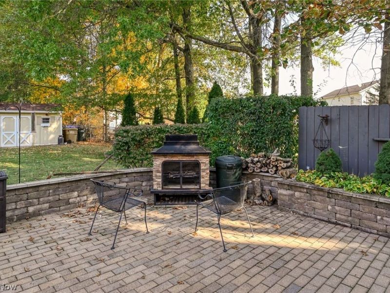 425 Middlestone Way, Cuyahoga Falls, OH 44223 Photo 38