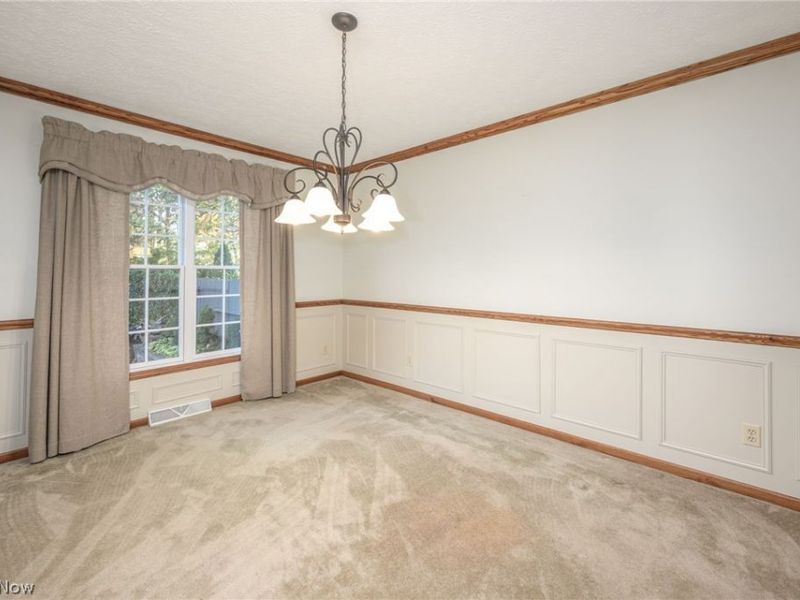 425 Middlestone Way, Cuyahoga Falls, OH 44223 Photo 9