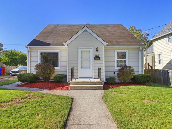 6912 26th Ave, Kenosha, WI 53143