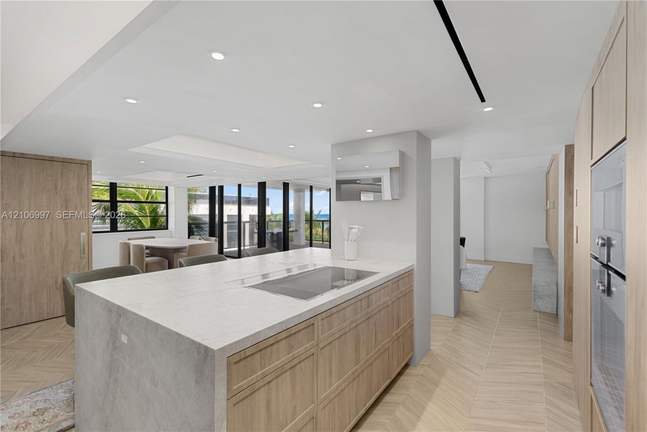 5845 Collins Ave , Unit 405/406, Miami Beach, FL 33140 Photo