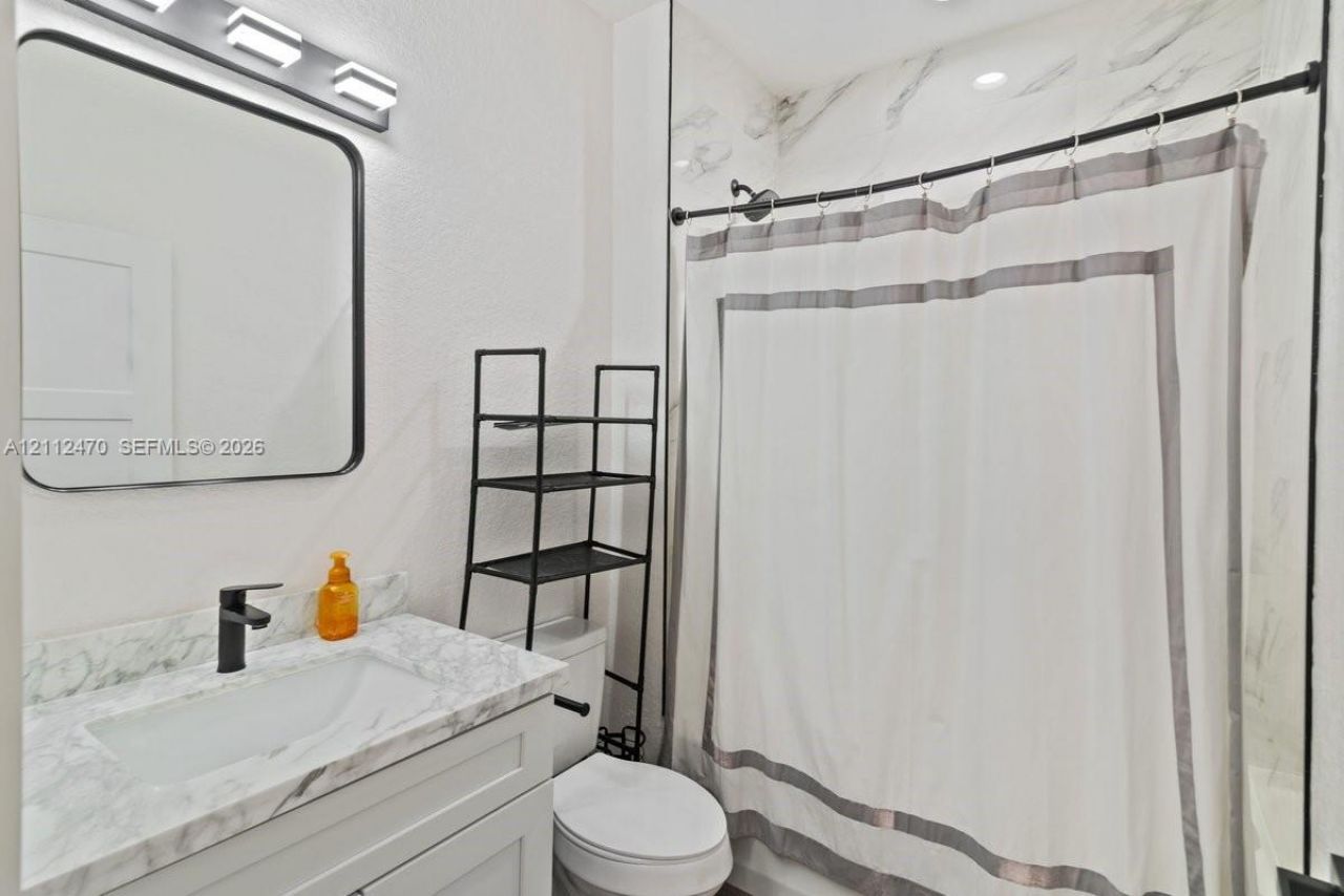 1941 NW 151st St , Miami Gardens, FL 33054 Photo