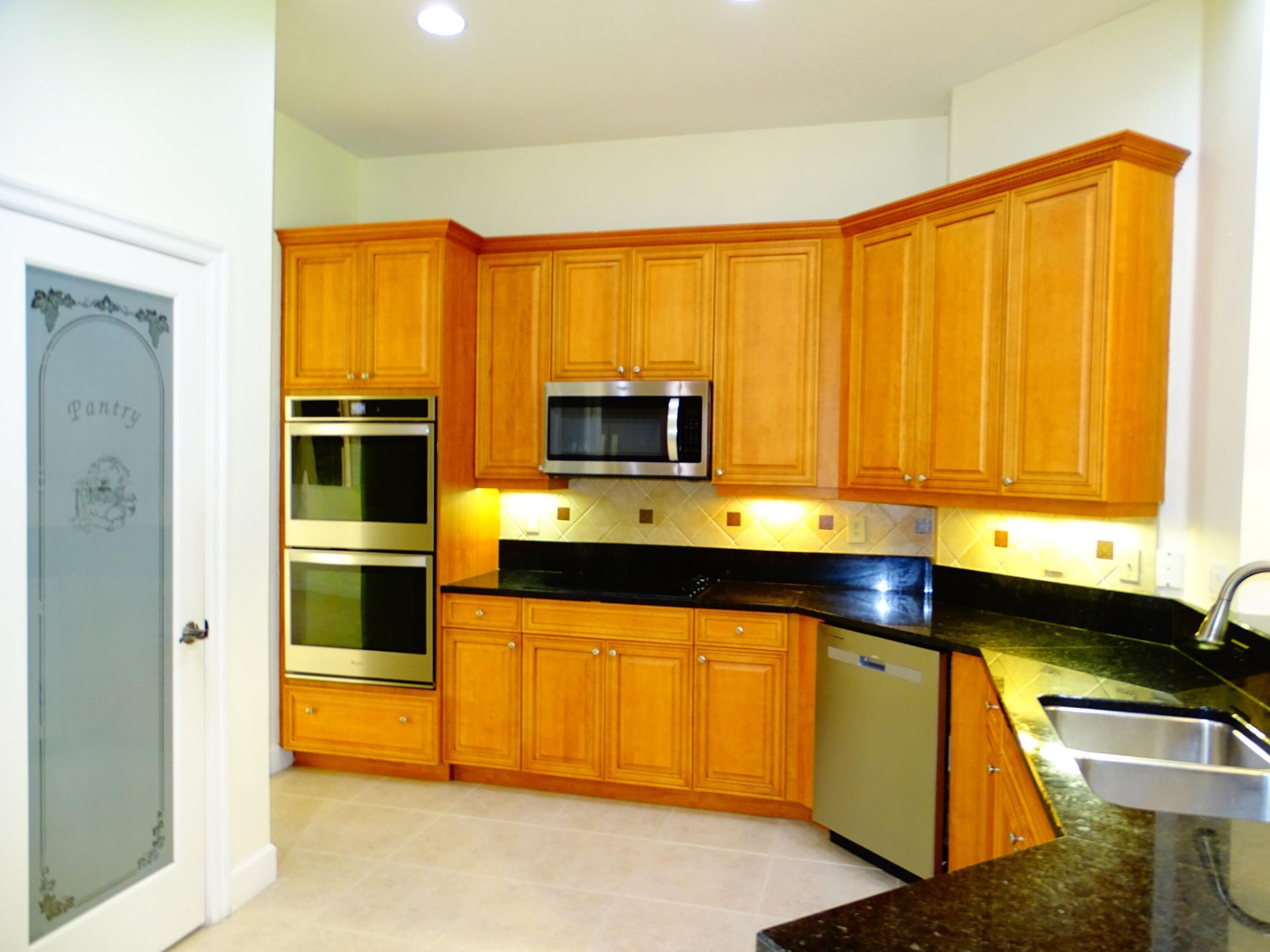 854 SW Saint Tropez Court, Port Saint Lucie, FL 34986 Photo