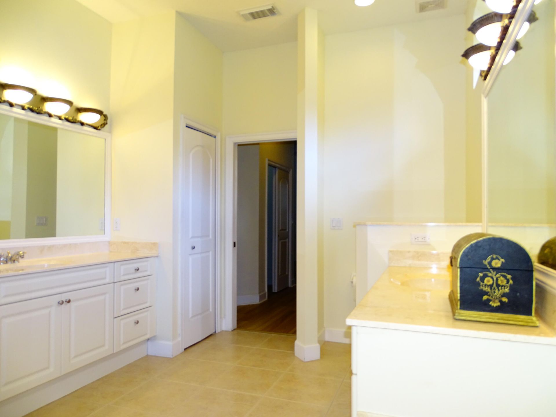 854 SW Saint Tropez Court, Port Saint Lucie, FL 34986 Photo