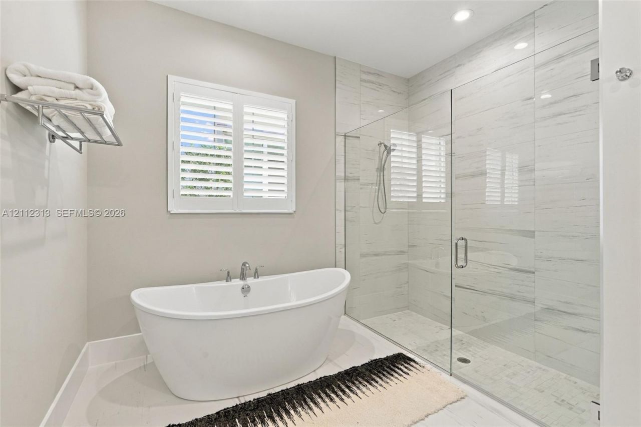 3181 Capistrano , Naples, FL 34114 Photo