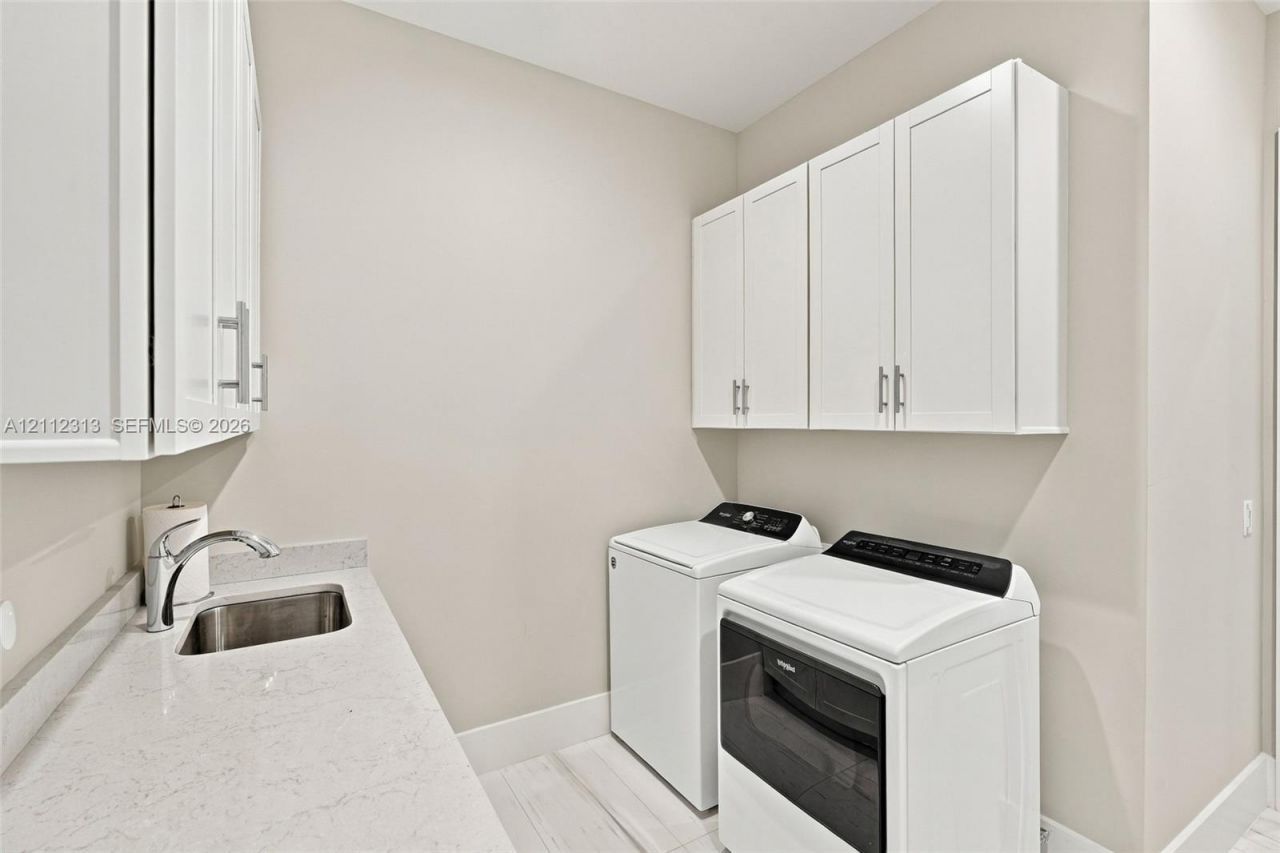 3181 Capistrano , Naples, FL 34114 Photo
