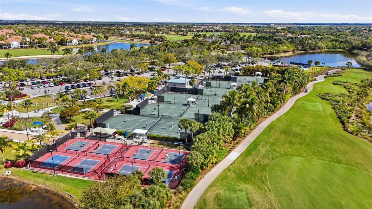 3181 Capistrano , Naples, FL 34114 Photo