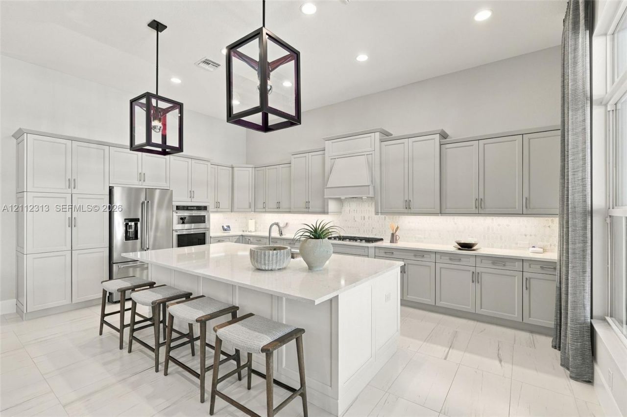 3181 Capistrano , Naples, FL 34114 Photo