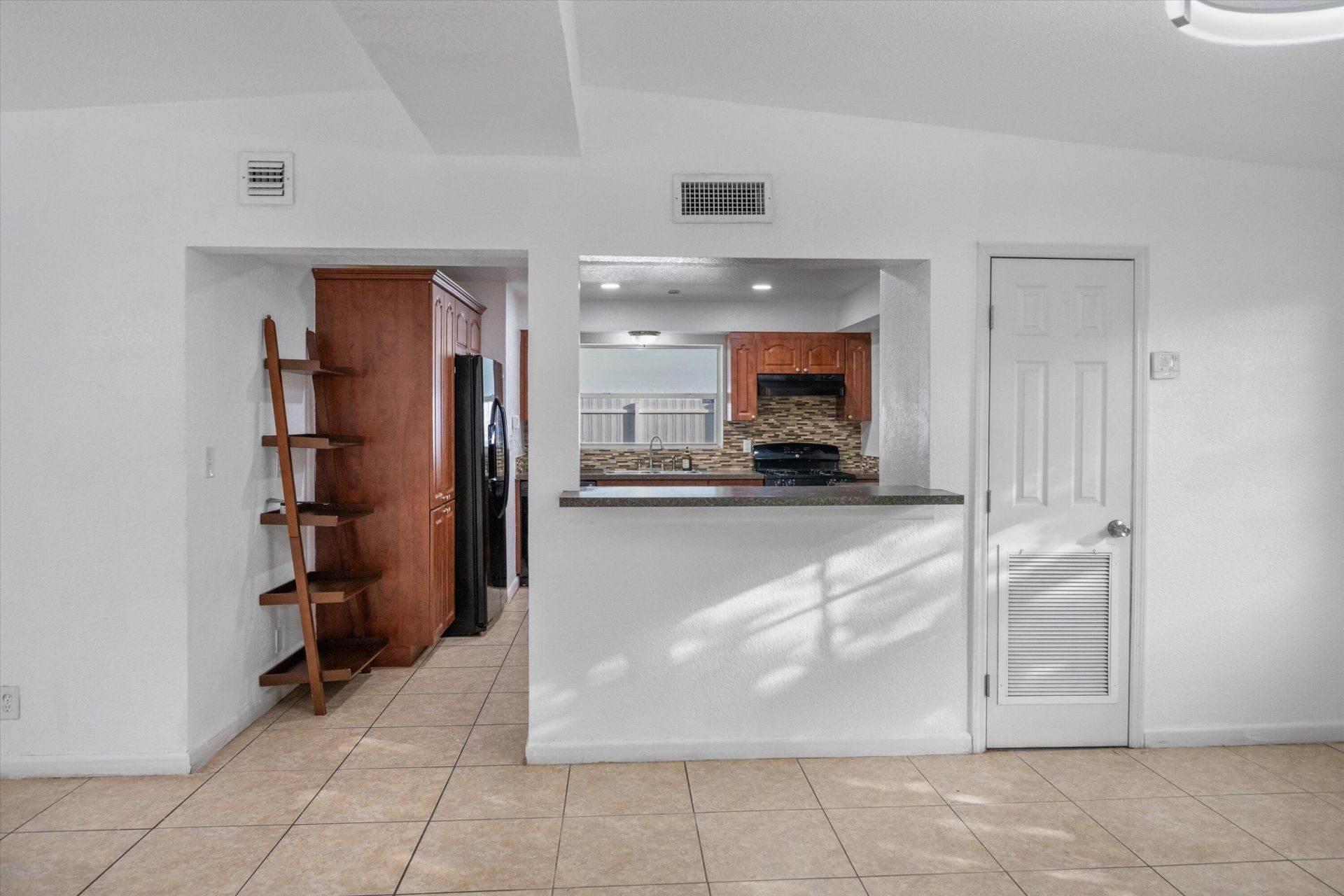 1903 E Chatham Road, West Palm Beach, FL 33415 Photo