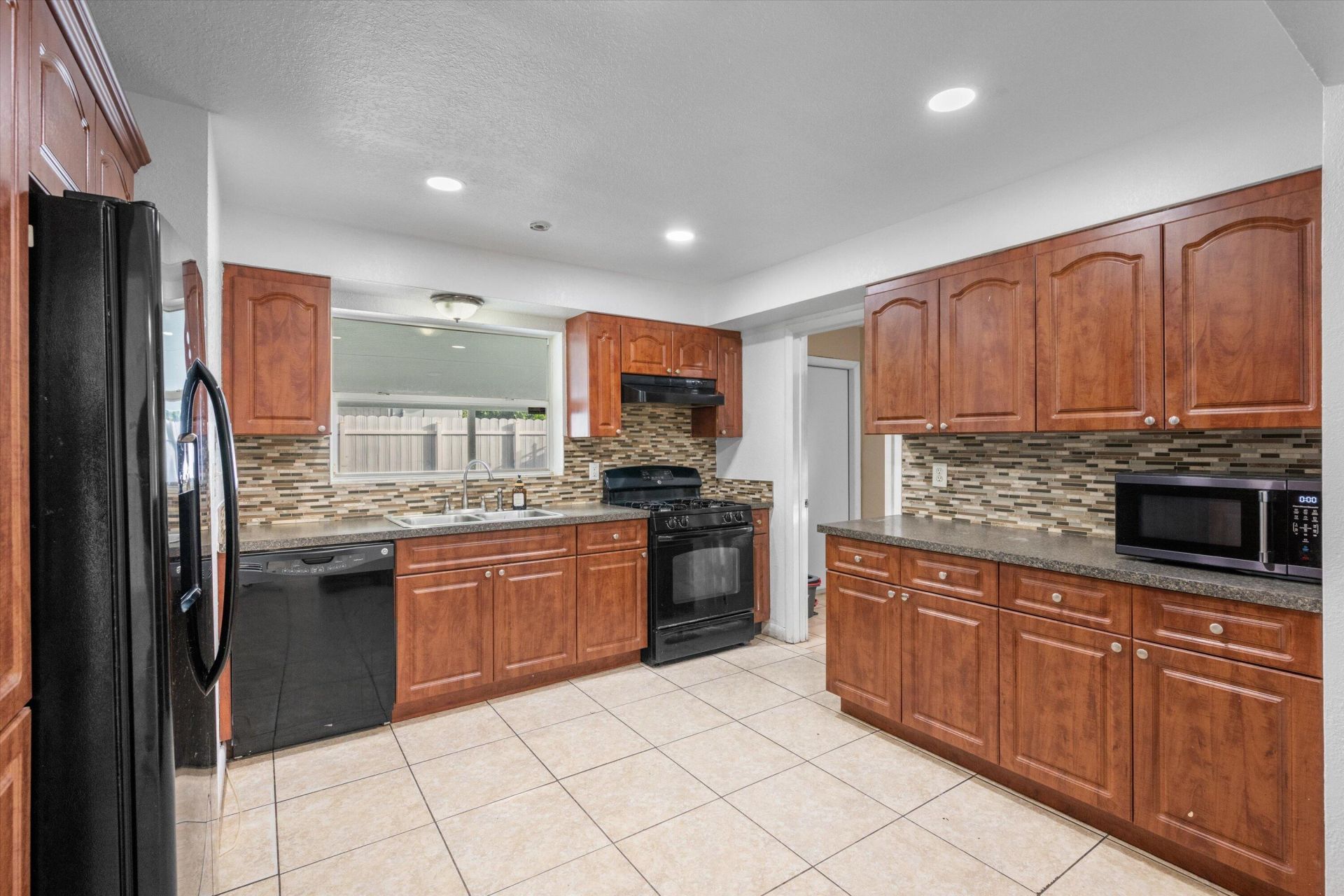 1903 E Chatham Road, West Palm Beach, FL 33415 Photo