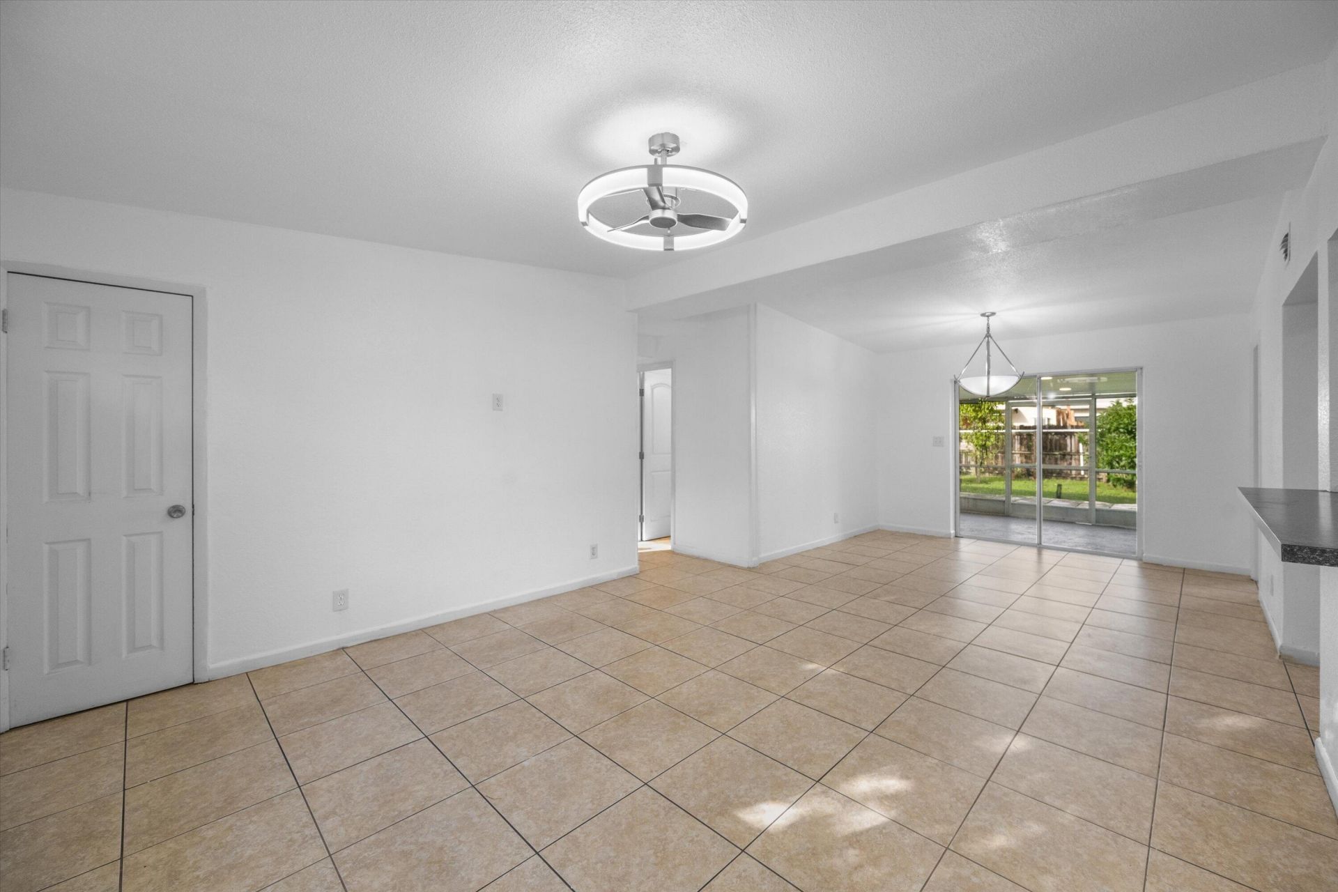 1903 E Chatham Road, West Palm Beach, FL 33415 Photo