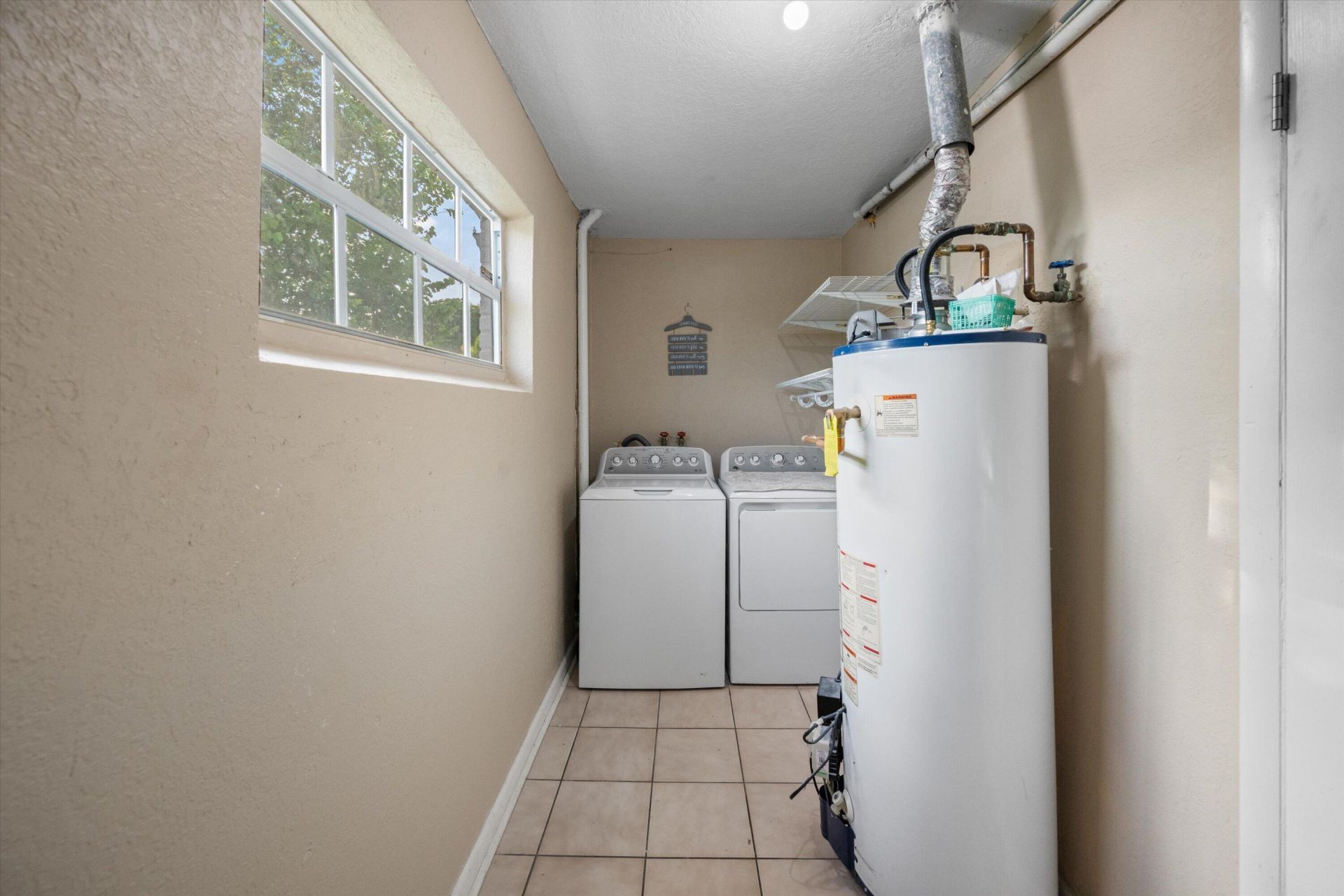 1903 E Chatham Road, West Palm Beach, FL 33415 Photo