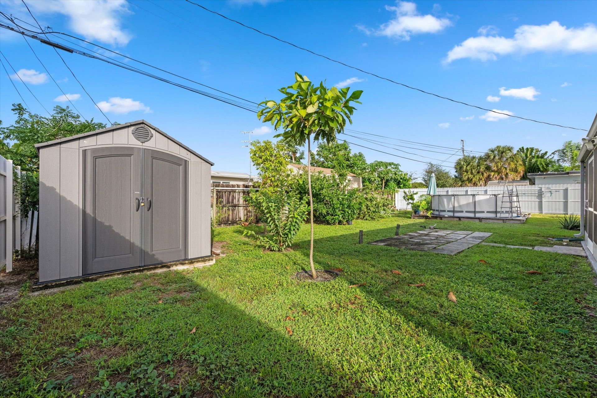 1903 E Chatham Road, West Palm Beach, FL 33415 Photo