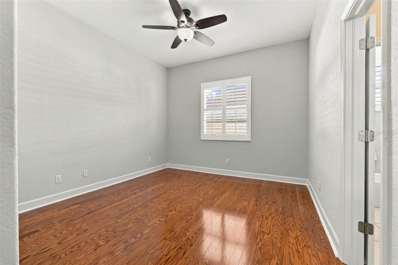 3916 Valrico Grove Drive , Valrico, FL 33594 Photo