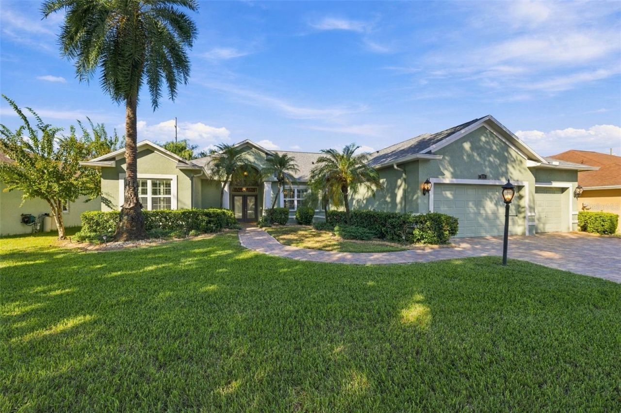 3916 Valrico Grove Drive , Valrico, FL 33594 Photo