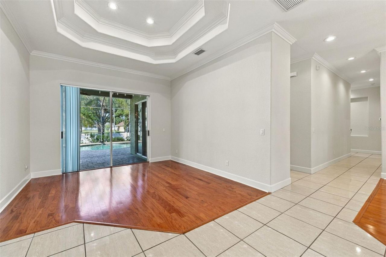 3916 Valrico Grove Drive , Valrico, FL 33594 Photo