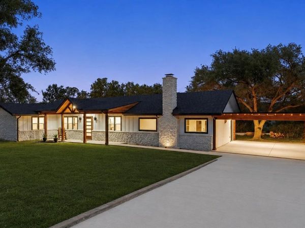 20100 Siesta Shores DR , Spicewood, TX 78669