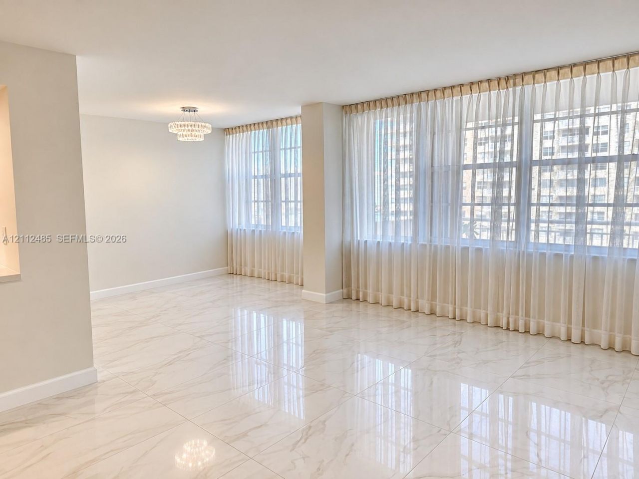 250 174th St , Unit 1707, Sunny Isles Beach, FL 33160 Photo