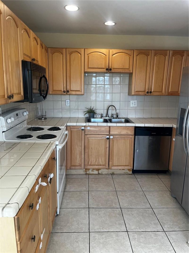 1859 SW 81st Ln , Unit 1-27, Davie, FL 33324 Photo