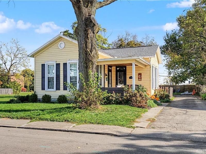 30 N Perry Street, Vandalia, OH 45377 Photo 2