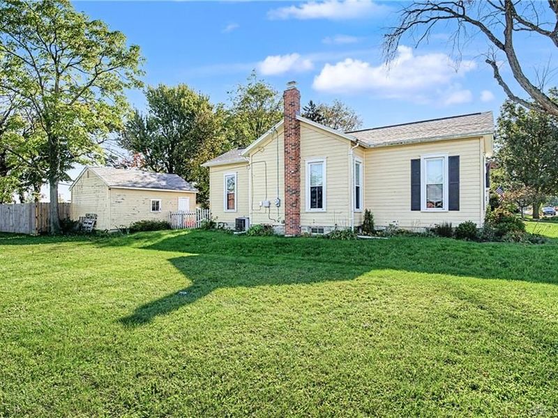 30 N Perry Street, Vandalia, OH 45377 Photo 5
