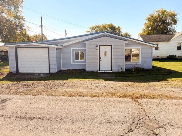 701 S Main St, Willard, OH 44890