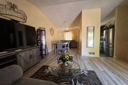 133 Foxglove Circle  photo 4