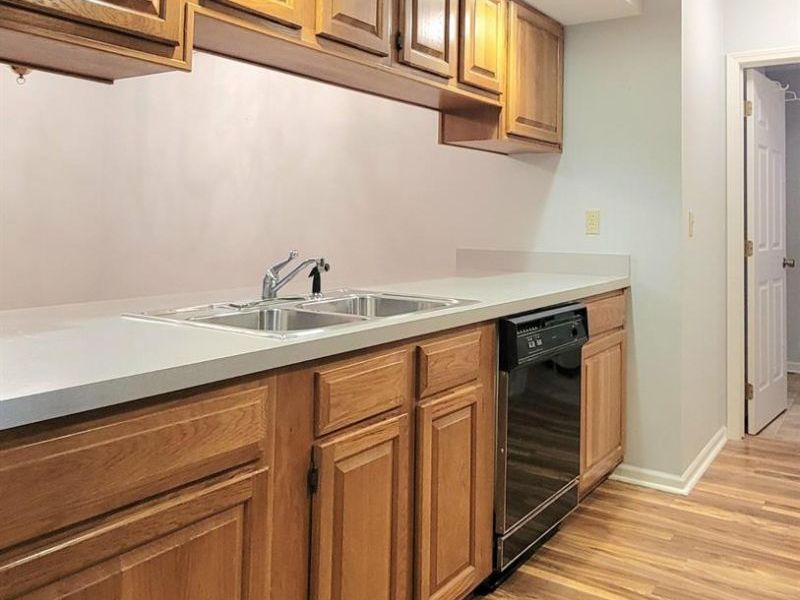 1131 Billetter Drive, Huron, OH 44839 Photo 12