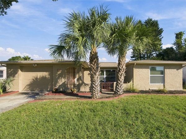 7401 OAK CREST DRIVE , PORT RICHEY, FL 34668