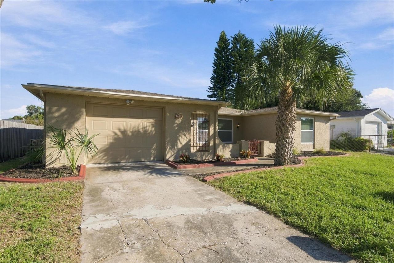 7401 Oak Crest Drive , Port Richey, FL 34668 Photo