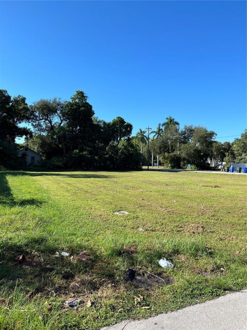 2312 Willard Street , Fort Myers, FL 33901 Photo