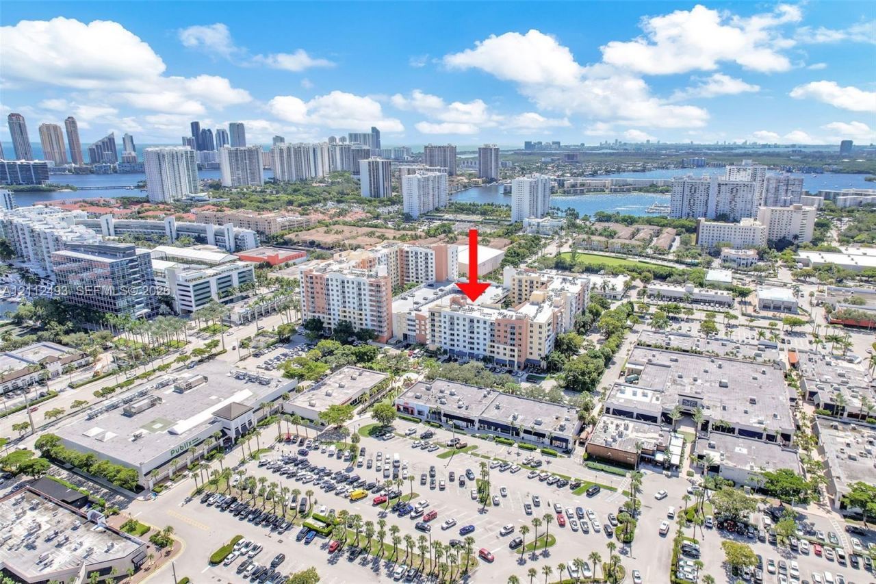 2775 NE 187th St, Unit PENTHOUSE, Aventura, FL 33180 Photo