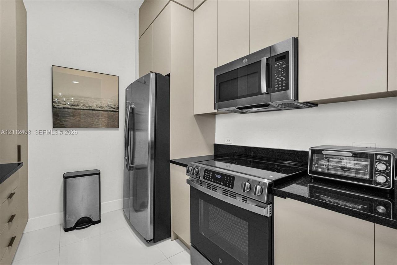 2775 NE 187th St, Unit PENTHOUSE, Aventura, FL 33180 Photo