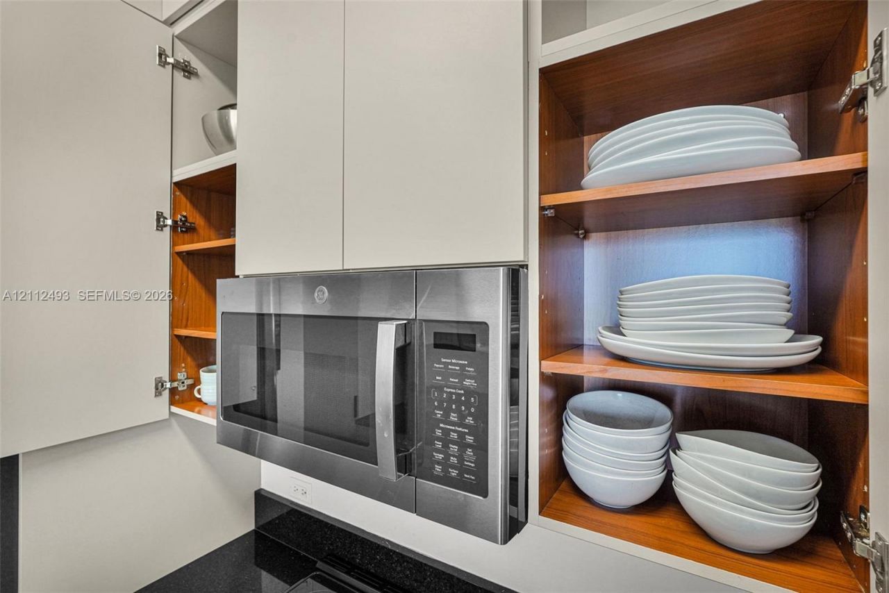 2775 NE 187th St, Unit PENTHOUSE, Aventura, FL 33180 Photo