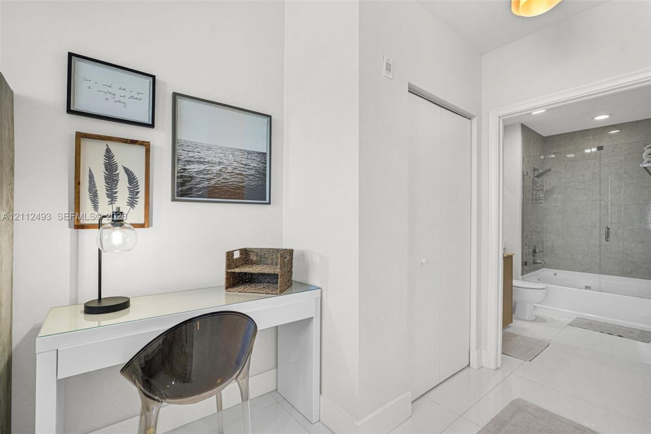 2775 NE 187th St, Unit PENTHOUSE, Aventura, FL 33180 Photo