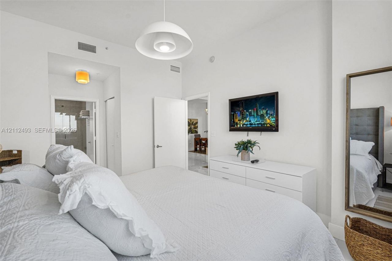 2775 NE 187th St, Unit PENTHOUSE, Aventura, FL 33180 Photo
