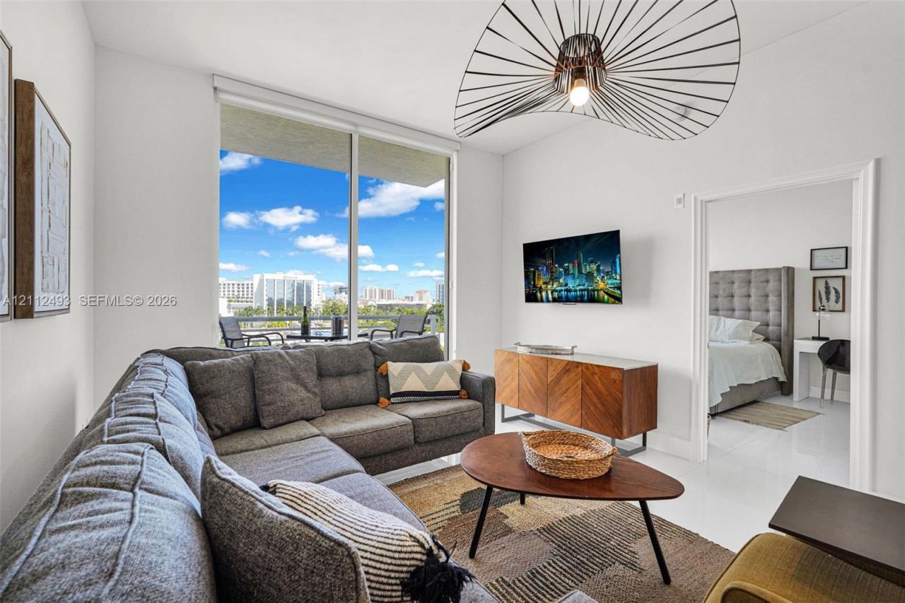 2775 NE 187th St, Unit PENTHOUSE, Aventura, FL 33180 Photo