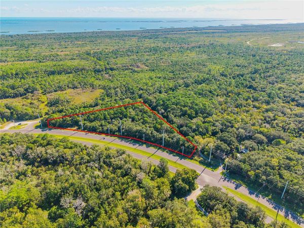 715 S US HIGHWAY 1 , OAK HILL, FL 32759