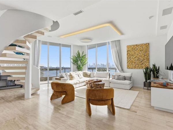 1445 16th St , Unit PH-3, Miami Beach, FL 33139