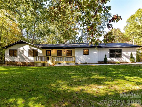 1614 Medlin Road , Monroe, NC 28112